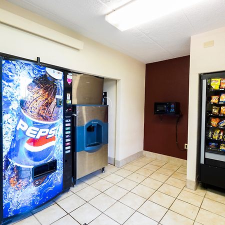 Red Roof Inn Plus+ Wilmington - Newark Christiana Екстериор снимка