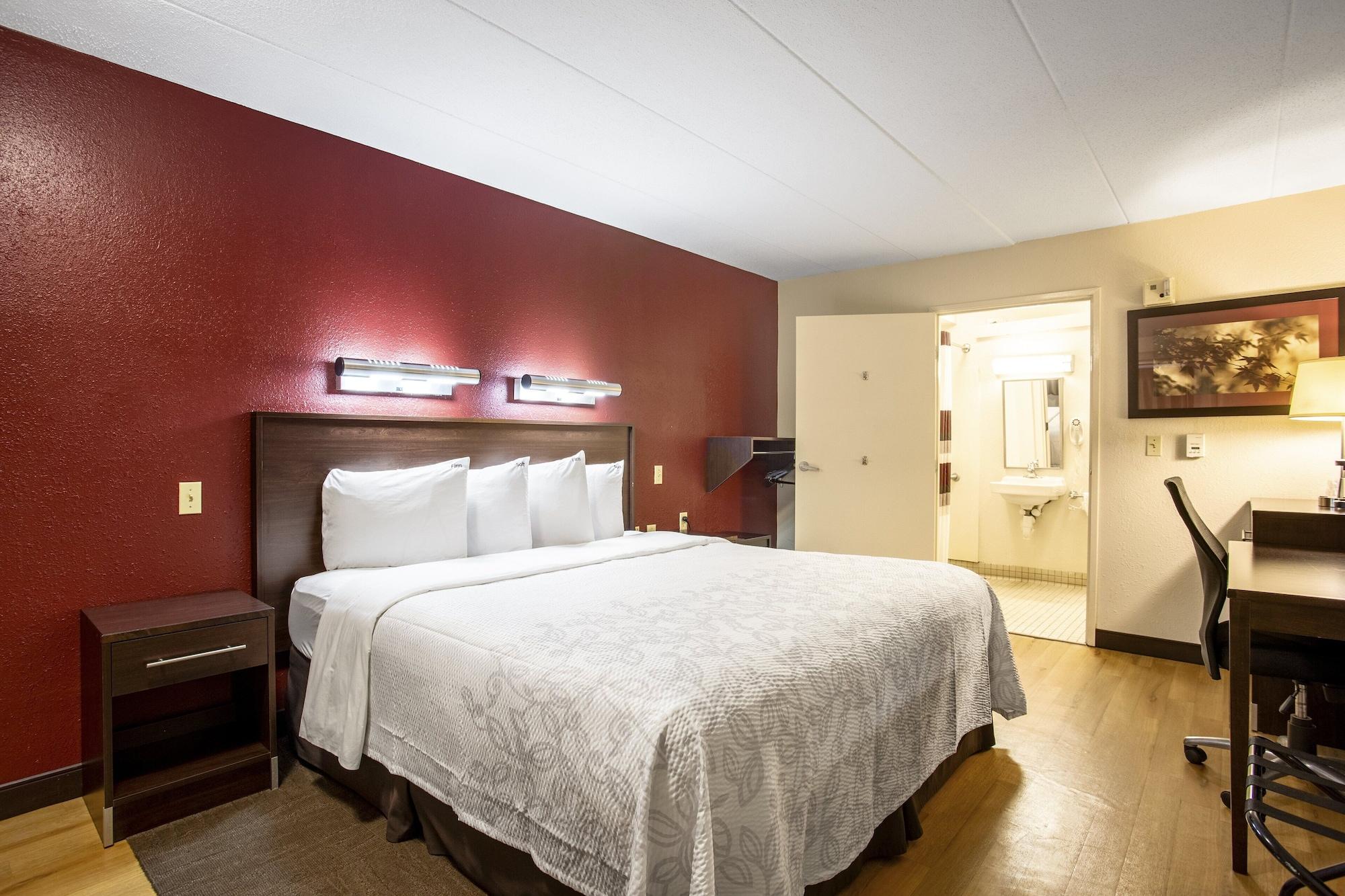 Red Roof Inn Plus+ Wilmington - Newark Christiana Екстериор снимка