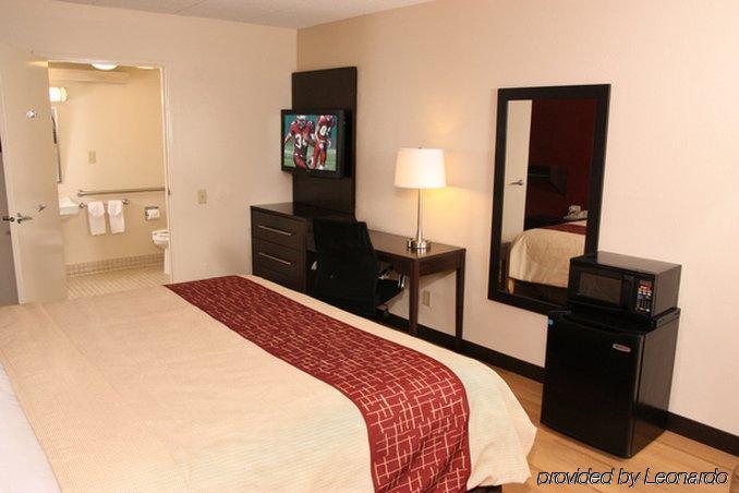 Red Roof Inn Plus+ Wilmington - Newark Christiana Стая снимка