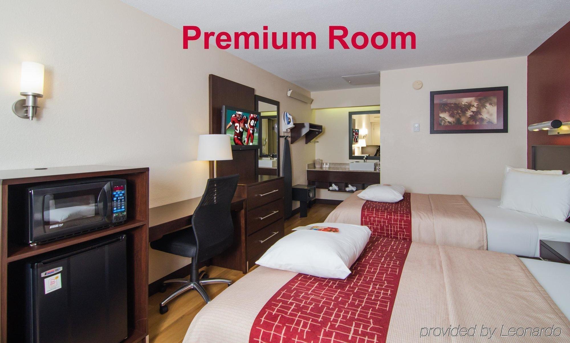 Red Roof Inn Plus+ Wilmington - Newark Christiana Екстериор снимка