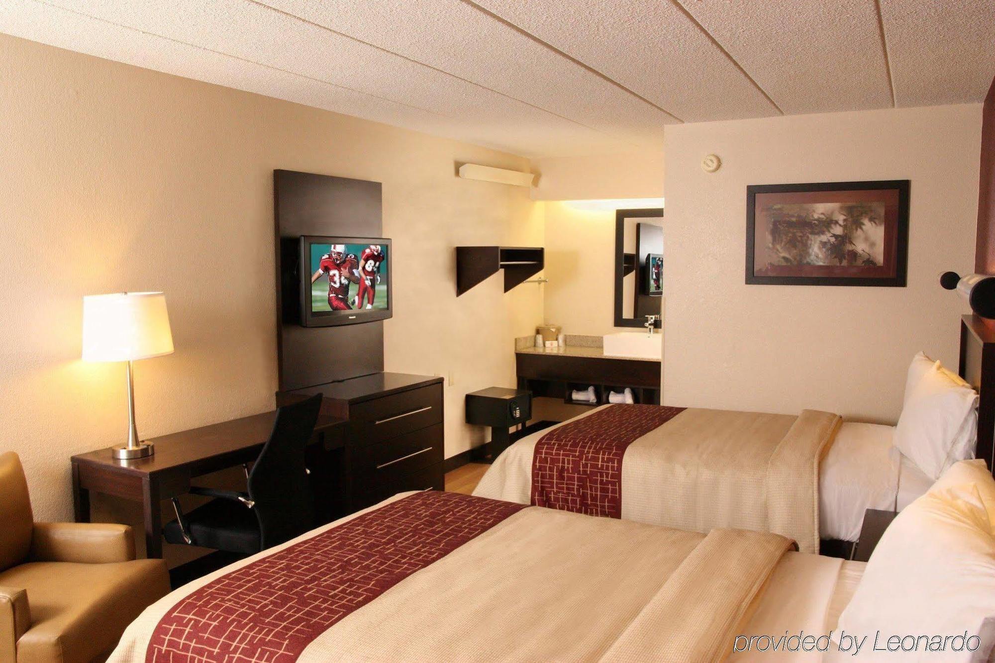 Red Roof Inn Plus+ Wilmington - Newark Christiana Екстериор снимка