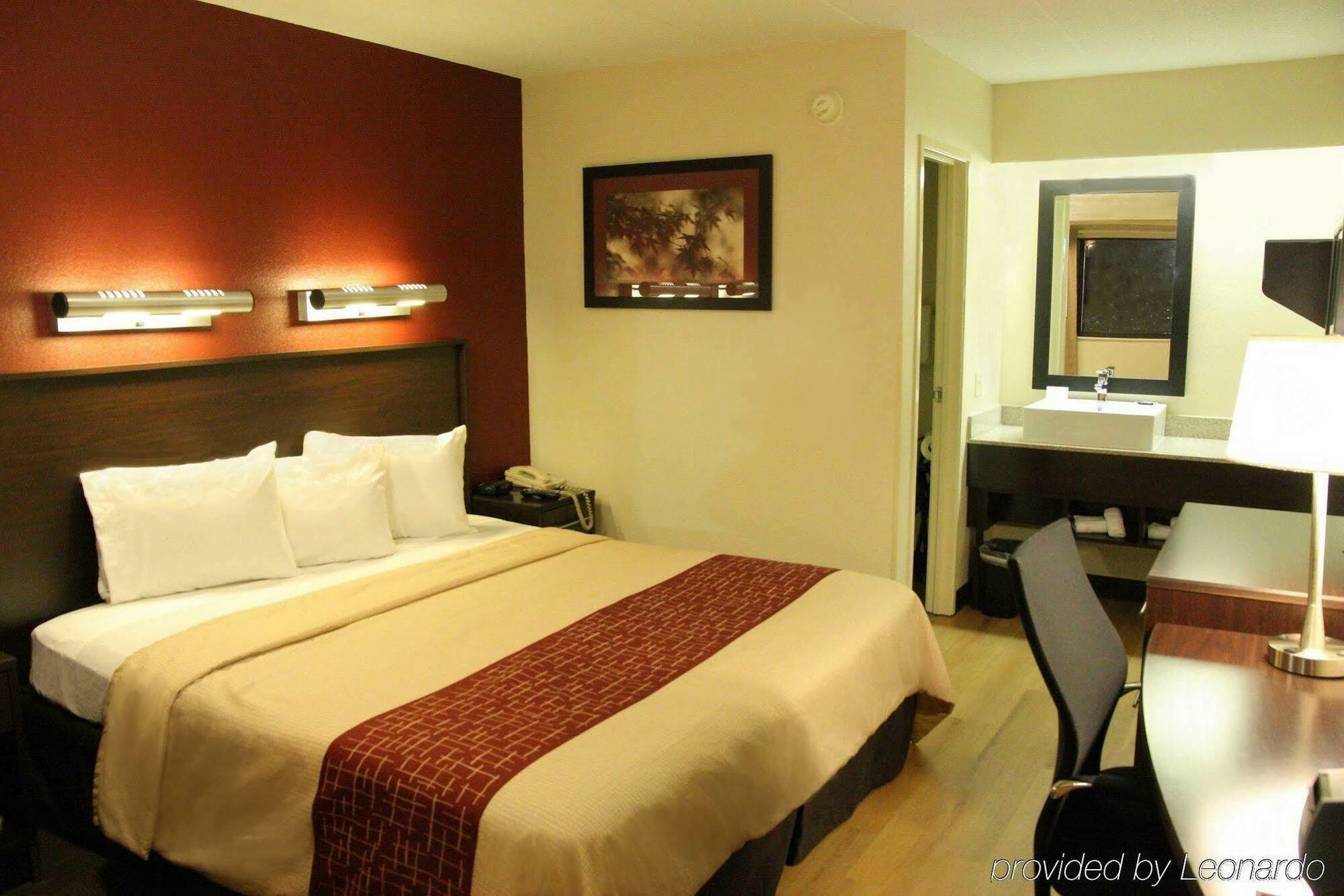 Red Roof Inn Plus+ Wilmington - Newark Christiana Екстериор снимка